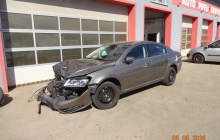 VW Passat B7  2,0TDI 103 kw r.v.2012