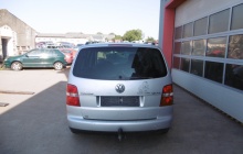 VW Touran 1,6 FSI  85kw r.v.2003
