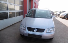 VW Touran 1,6 FSI  85kw r.v.2003