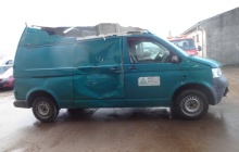 VW TRANSPORTER  T5  1,9 TDI  63kw r.v.2006 najeto pouze 127000km.