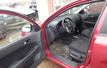 Hyundai i30  1,6i 92kw r.v.2008